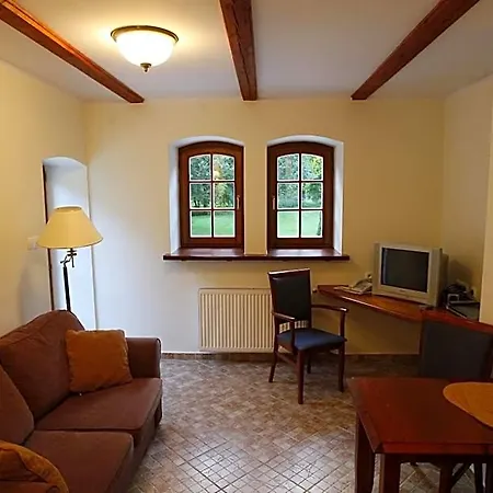 Bed & Breakfast Lesniczowka Nibork 3*