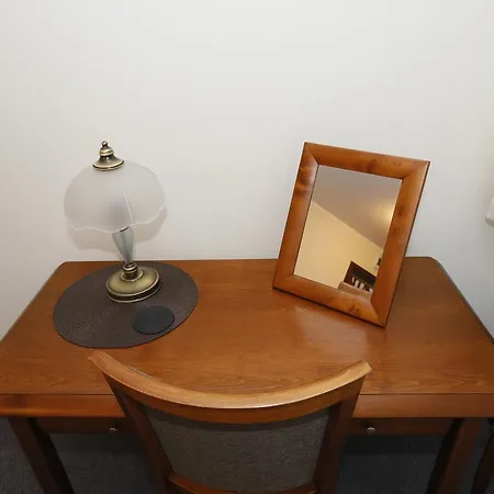 Lesniczowka Nibork 住宿加早餐酒店