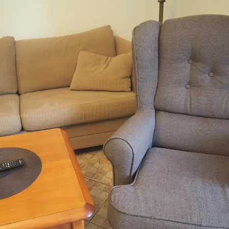 ベッド・アンド・ブレックファスト Lesniczowka Nibork 3*